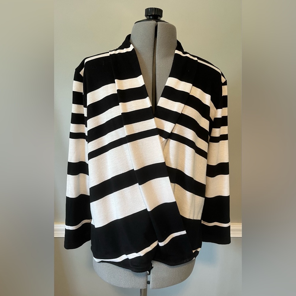 Anthropologie (Deletta) Black and Ivory Stripe Surplice Bust Blouse Sz Large